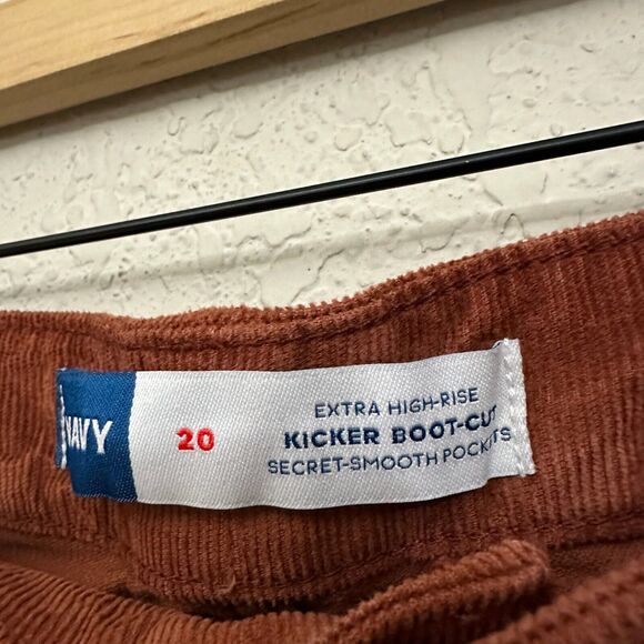 OLD NAVY Kicker Boot-Cut Pants Brown Corduroy Extra High Rise NWT - Picture 9 of 14